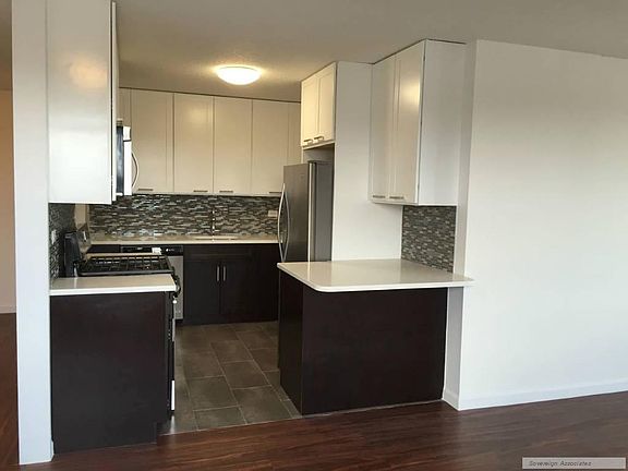 3rd image of 150 W 225th St APT 12D