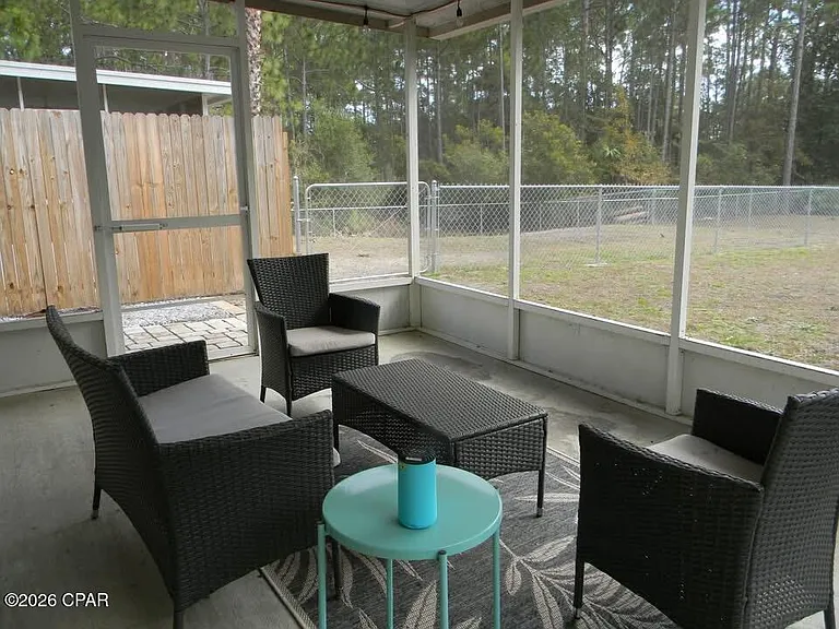 1412 Country Club Rd — Photo 9