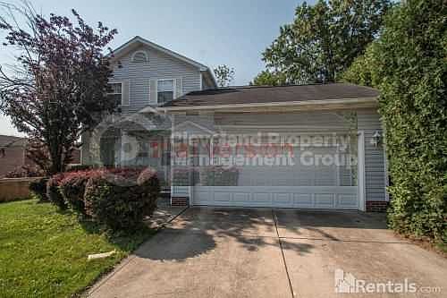 3rd image of 6646 Monterey Dr
