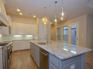 7417 Collin McKinney Pkwy, McKinney, TX 75070