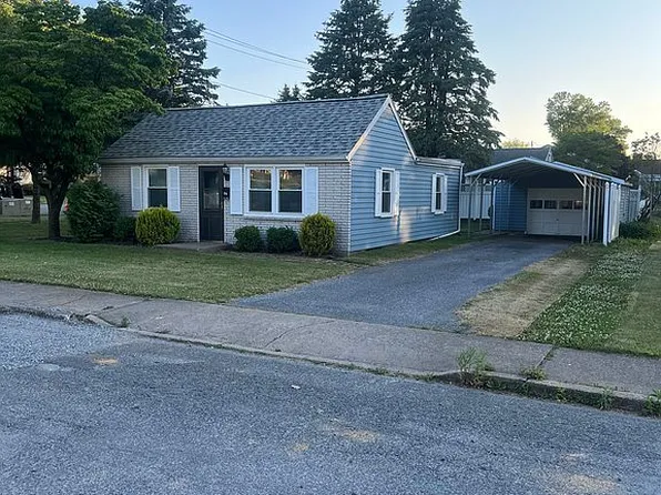 16 S George St, Mechanicsburg, PA 17055