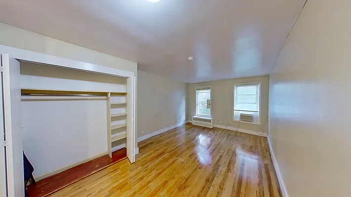 Rented by SAFEGUARD REALTY PARTNERS LLC | media 37