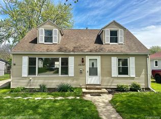 2838 Walnut St, Port Huron, MI