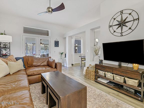 2nd image of 9204 CAMSHIRE Drive