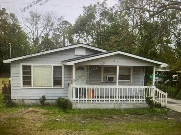 1011 Cypress St, Valdosta, GA 31601