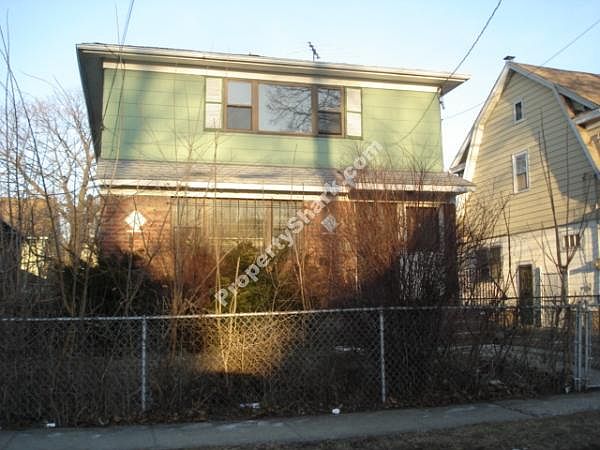 2nd image of 10963 134th St