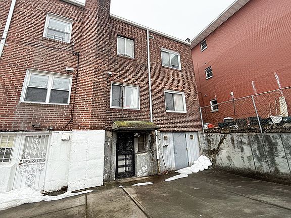3rd image of 137-13 56th Ave #1