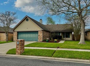 111 Stable Creek Dr, Lafayette, LA 70506