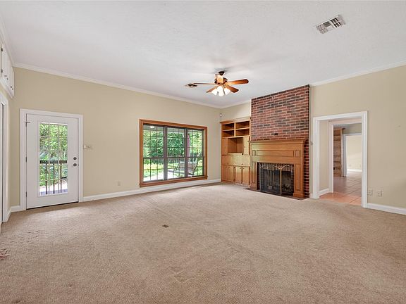 4th image of 8844 Whiddon Rd S