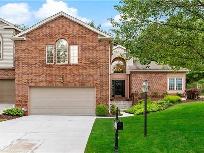 195 Fairway Landings Dr, Canonsburg, PA, 15317