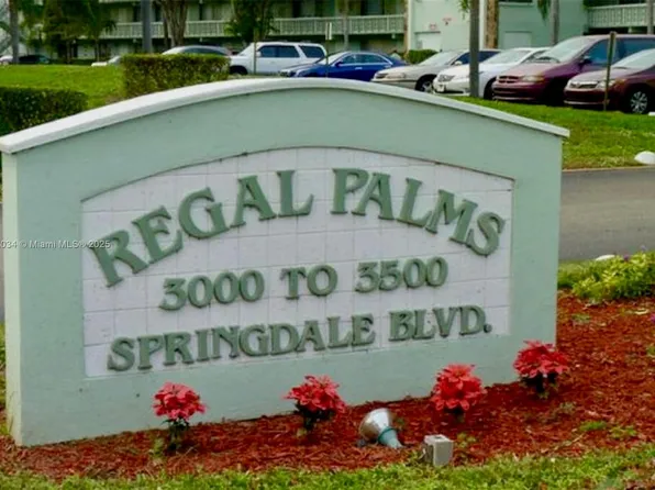 3300 Springdale Blvd APT 108, Palm Springs, FL 33461