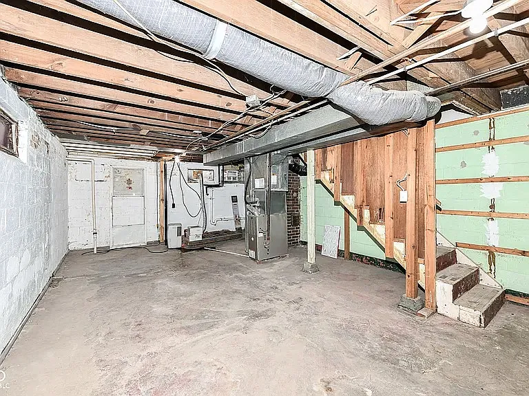 2 bed, 1000 sqft, $1,250 — Photo 2