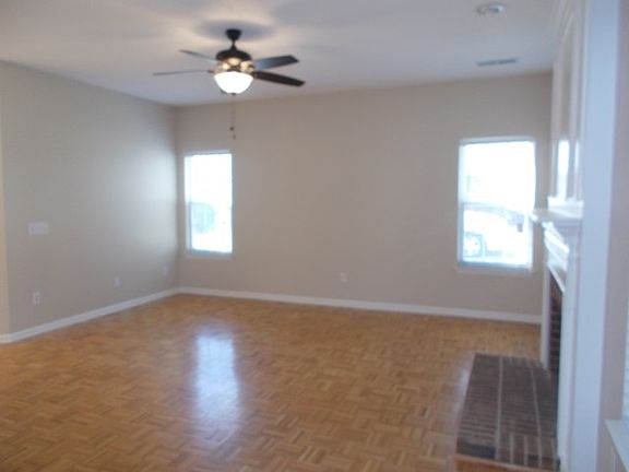 4th image of 109 Romany Ln