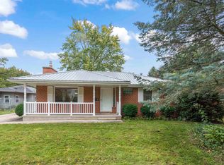 706 3rd Ave SW, Independence, IA 50644