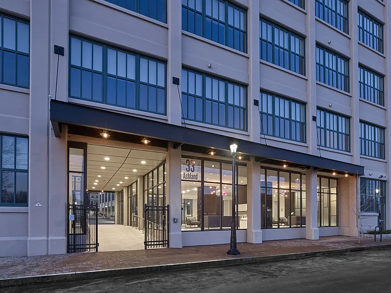Edison Lofts — Photo 2