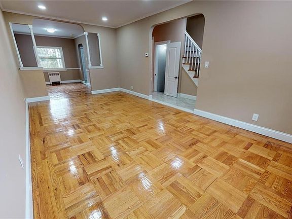 3rd image of 3207 Mickle Ave