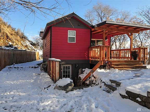 4th image of this home