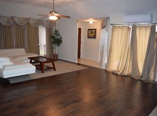 7403 San Simeon Dr, Houston, TX 77083