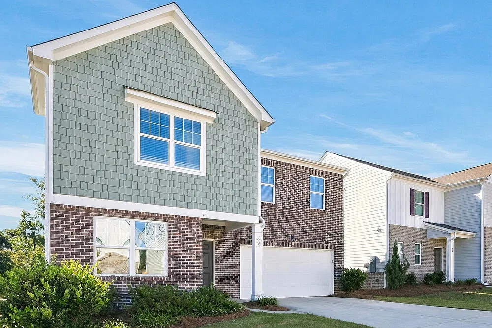 5 bed, 3.0 bath, 2722 sqft, $2,030 — Photo 4