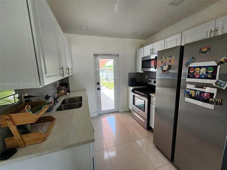 721 NW 33rd Ave — Photo 19