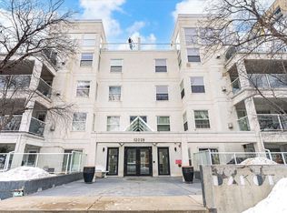 Dakota The, Edmonton, AB T5K 2T9