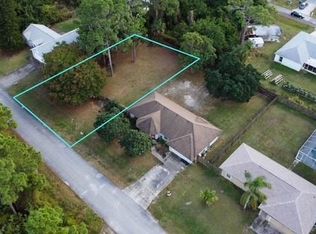 1368 Danbury St SW, Palm Bay, FL 32908