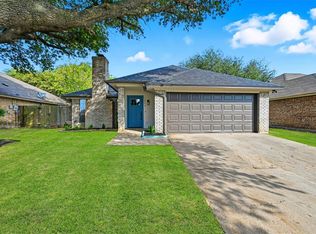 1940 Berrybrook Dr, Fort Worth, TX 76134