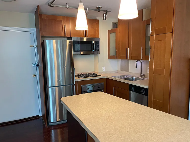 2800 Wisconsin Ave NW #409 — Photo 4