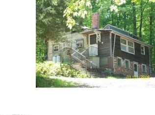 35 Goodrich Ln, Portland, CT 06480