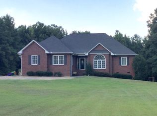 1827 Oak Grove Rd, Pine Mountain, GA 31822