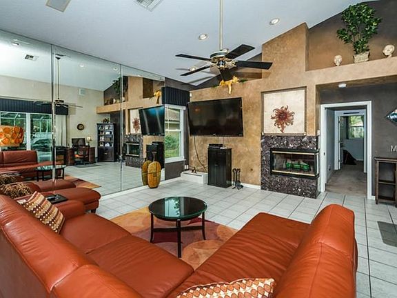 5th image of 5029 Kilkenney Ct