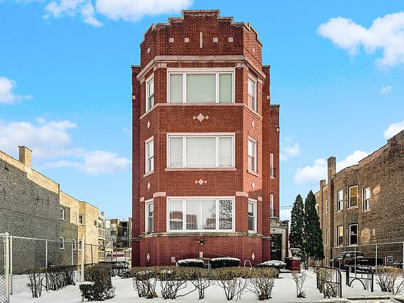2nd image of 7317 S Crandon Ave