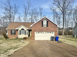 210 Beechbrook Ct, White House, TN 37188