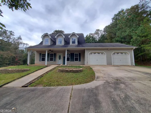 105 Cook St, Tallapoosa, GA 30176
