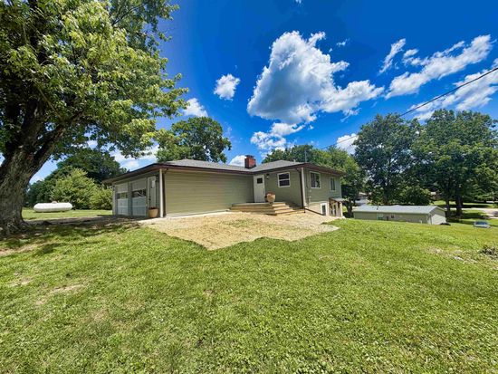7207 S Bakersfield Rd, Bloomington, IN 47401