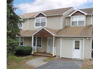 201 N Timber Rd, Southampton, PA 18966