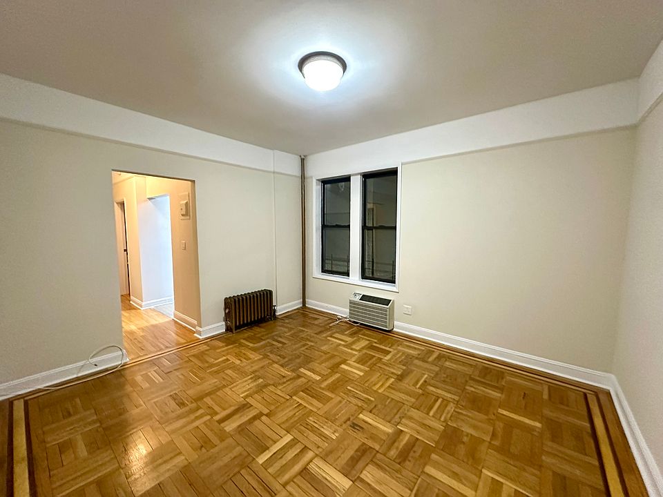 1st image of 3426 41st St APT 1D
