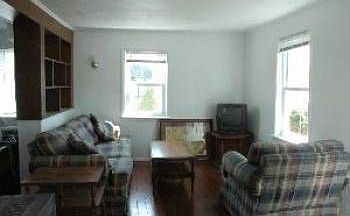 4th image of 37A Continental St