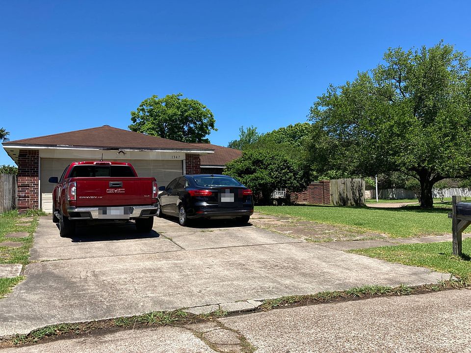 2nd image of 1347 Macclesby Ln