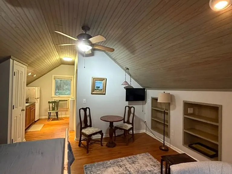 33 Winding Way — Photo 8