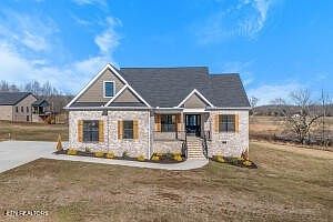 1st image of 4455 Knox Ln