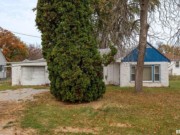 2nd image of 1615 36th Ave