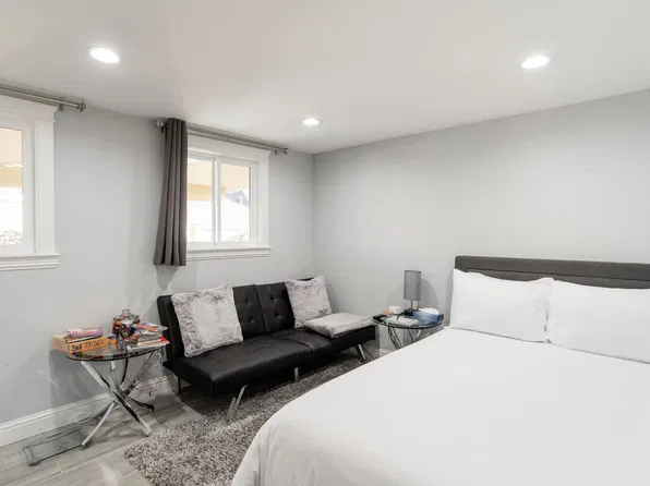 524 Inverness Dr #A, Pacifica, CA 94044