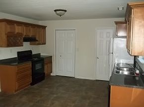 3rd image of 250 County Road 5101