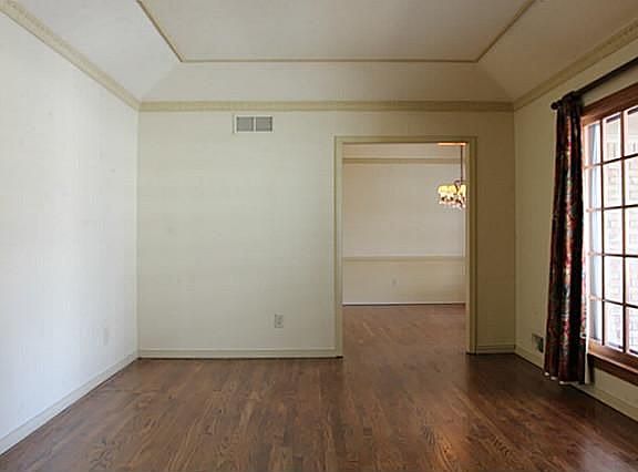 4th image of 6924 Stefani Dr
