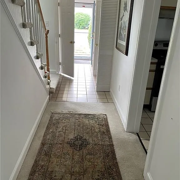 510 Corey Ln — Photo 7