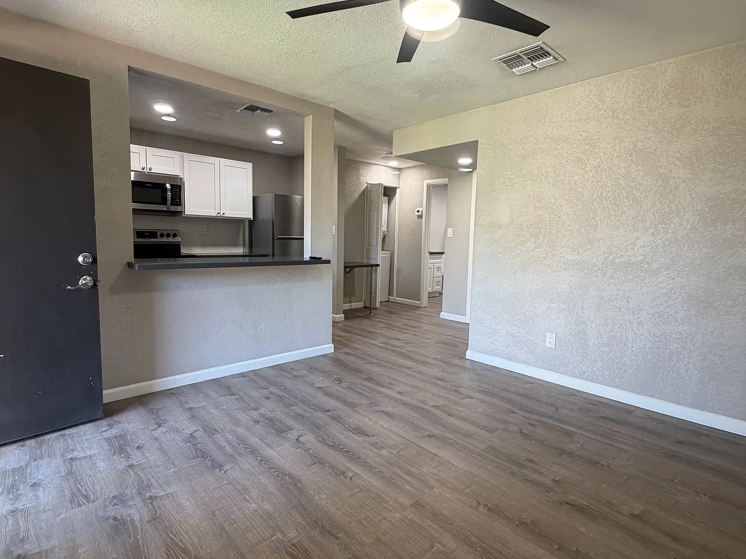 1 bed, 625 sqft, $1,375 — Photo 2