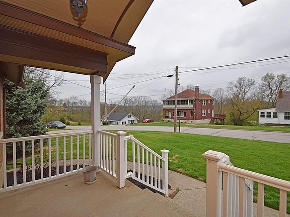 2nd image of 1112 Cecelia Ave