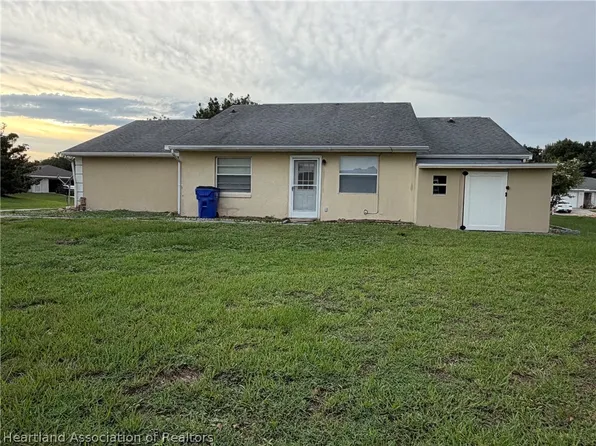 123 Friendly Cir, Sebring, FL 33876