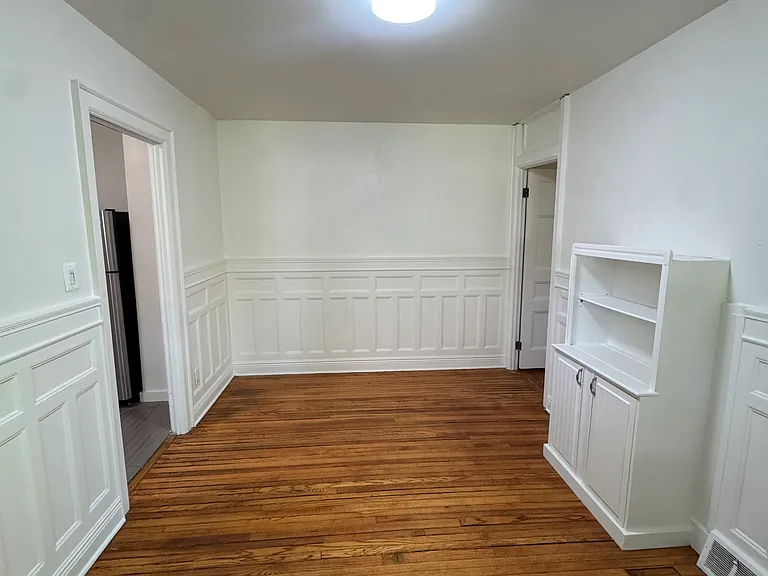 612 Auburn Ave #LOWER — Photo 7